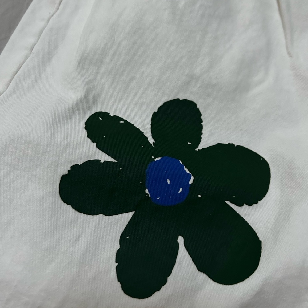 White Pants with Colorful Flower Design - Picture 4 of 5